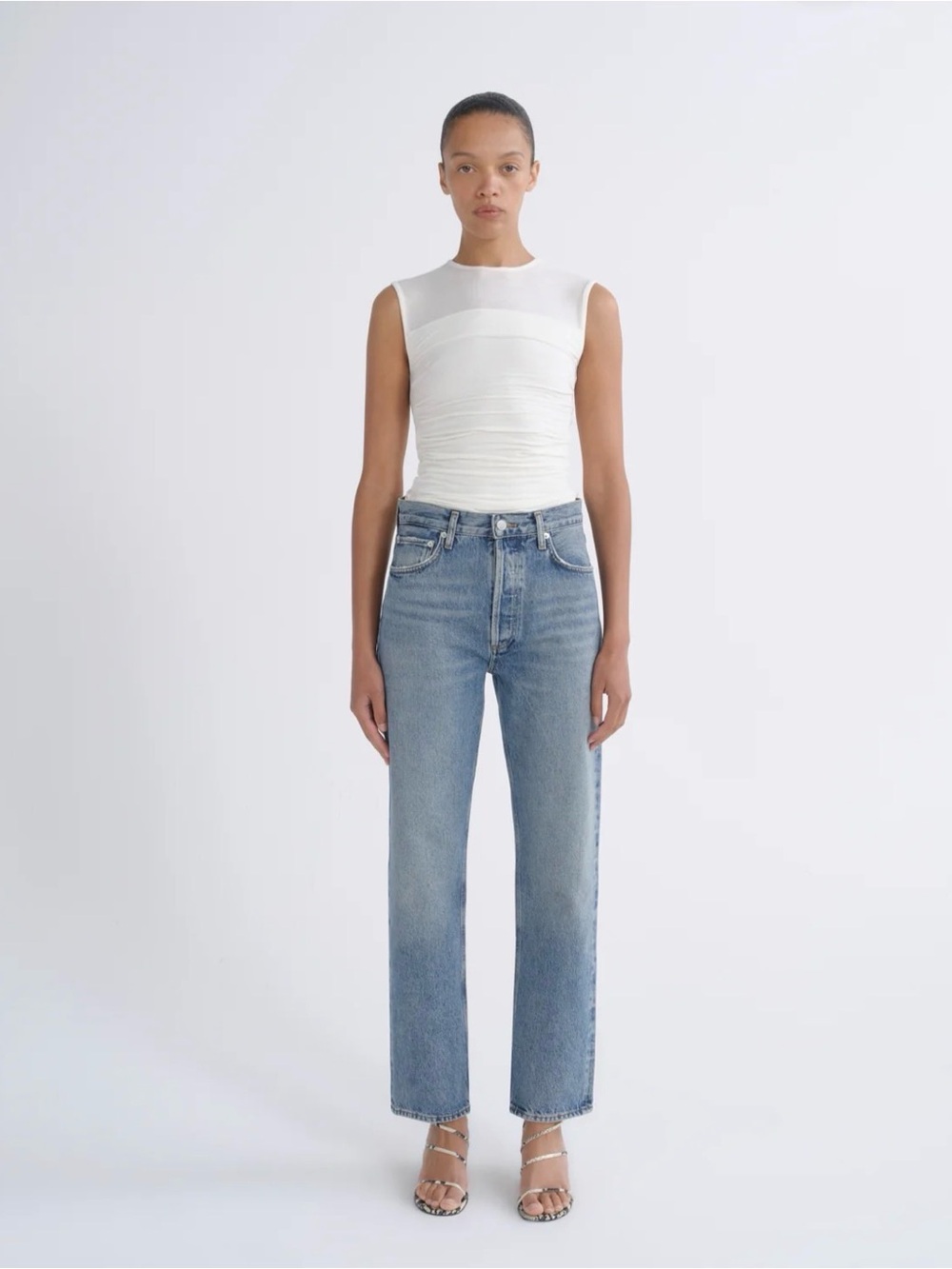 Agolde 90’s Jeans in Light Blue Wash Size 26